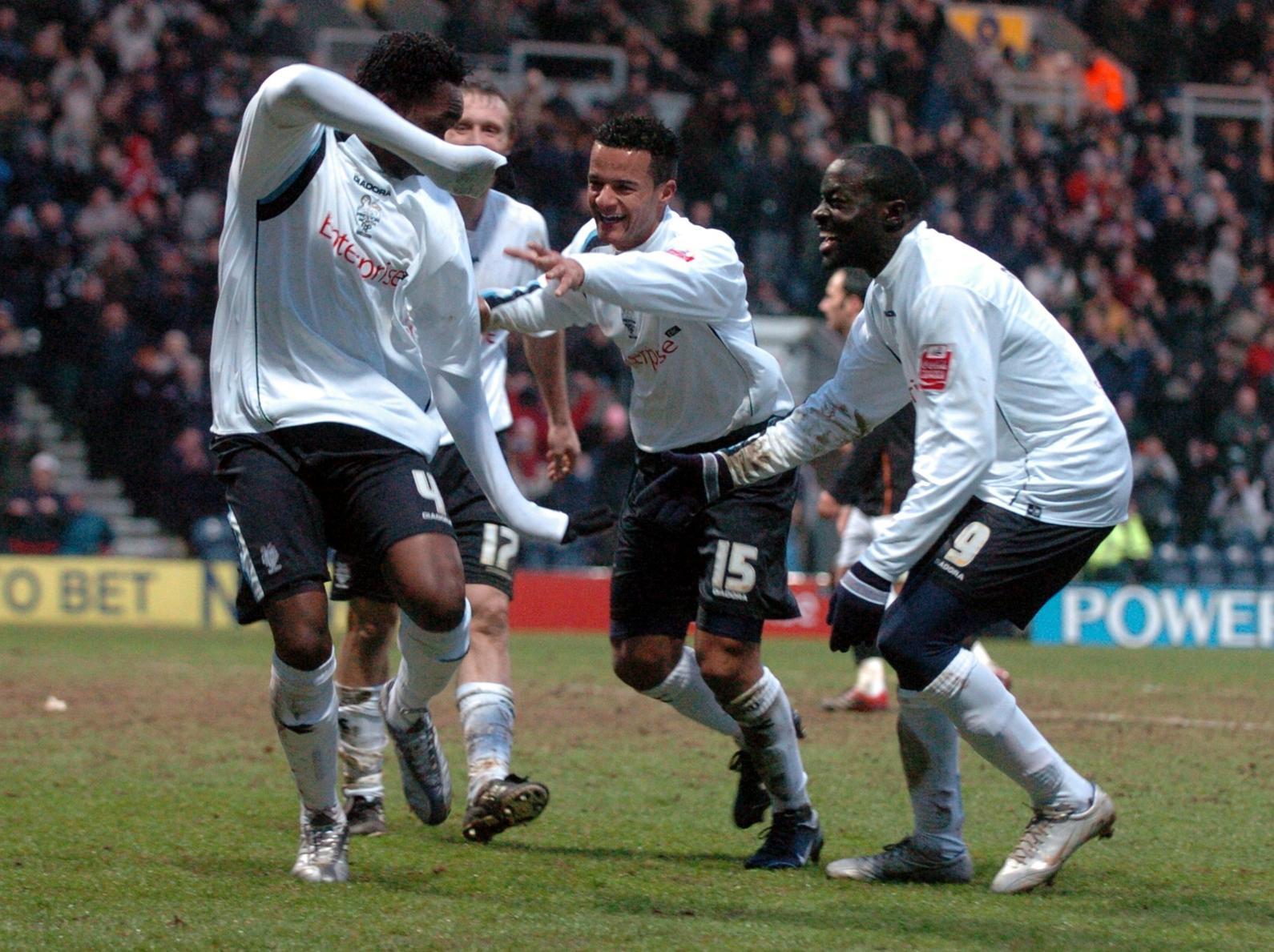 Happy 42nd birthday to Claude Davis. Who will ever forget his dance after scoring against Luton?
Photo LEP 
