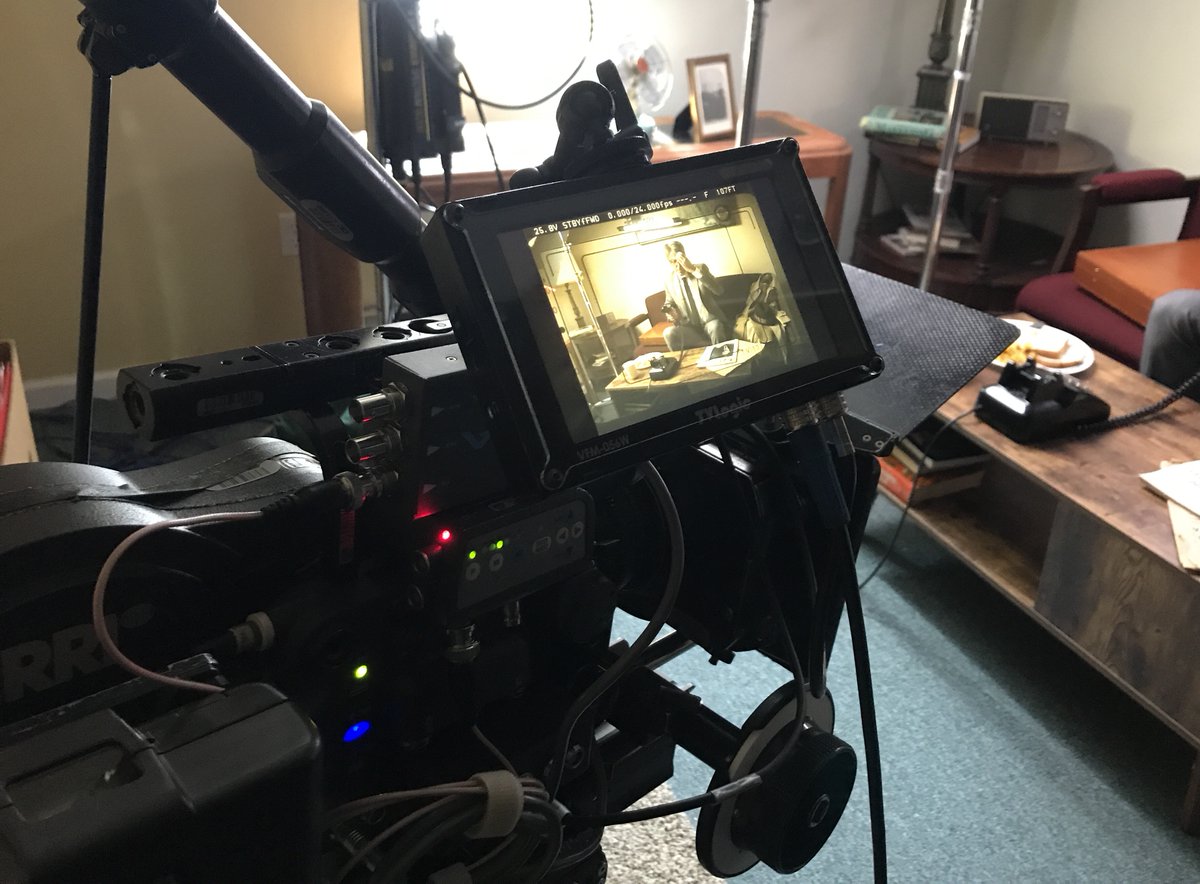 Behind the scenes on my first short film as Screenwriter for 2021: The Call 🙏😍📽️
#SupportIndieFilm #AmWriting