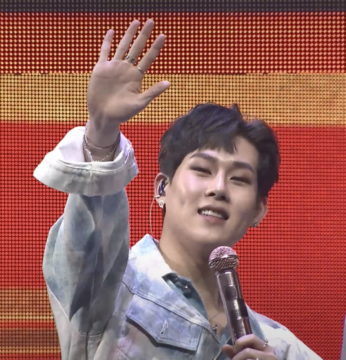 ljhfolder's tweet photo. #JOOHEON #주헌 https://t.co/liOXhhAVfL