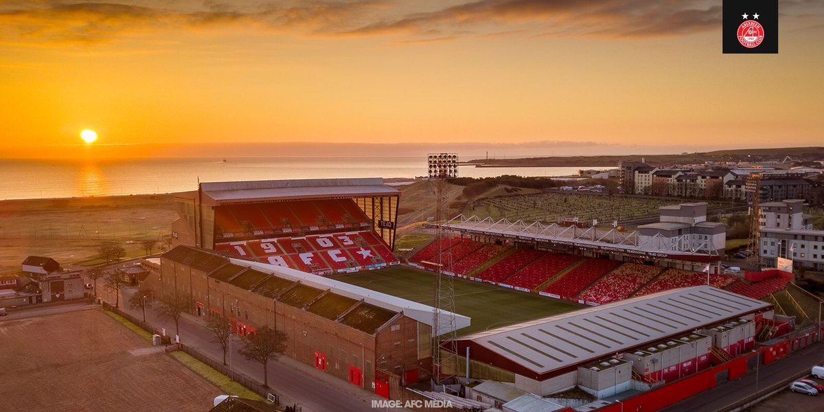 AberdeenFC's tweet photo. 🌅 Morning sunrise over Pittodrie 😍

#StandFree https://t.co/ROGoZaXeSH