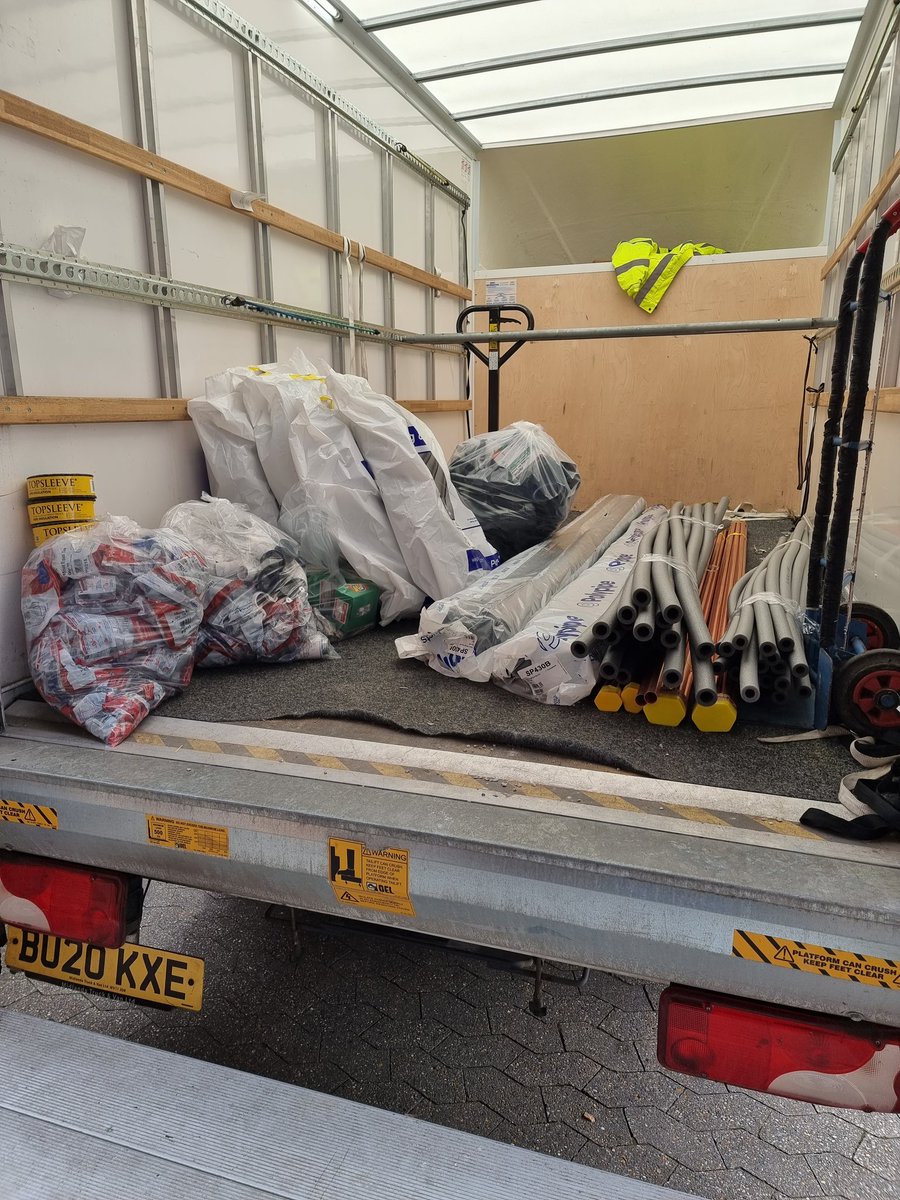 Saturday morning 1st fix kit delivered to yet another happy customer! <a href="/PolypipeTrade/">Polypipe Building Products</a> <a href="/TopSleeve/">TOPSLEEVE</a> <a href="/Lawtontubes/">Lawton Tubes</a> #1stfix #heating #soils #plumbing #wearenumber1 <a href="/HPSMerchant/">HPS Merchant</a> #leadersdrivers #dontmistakemypassionforaggression