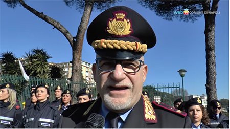 Comandante Polizia Napoli su presunte perquisizioni a zaini scolari - tinyurl.com/yb6hn9zx