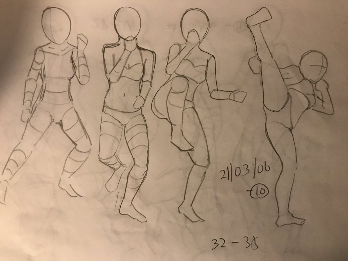 17:00-19:00
またまたポーズ集の模写。少し描いて消したり。
今日はあと2パターンいけそう。
でも一度違うこと少しするー 