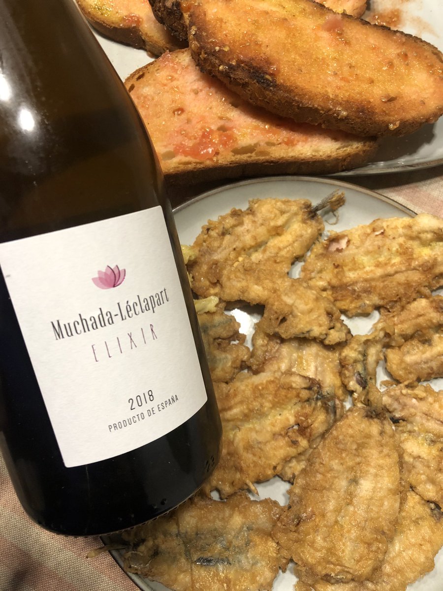 Pescaíto frito y vino Elixir de <a href="/MuchadaLeclapa1/">Muchada-Leclapart</a> un vino tranquilo de Andalucía muy especial