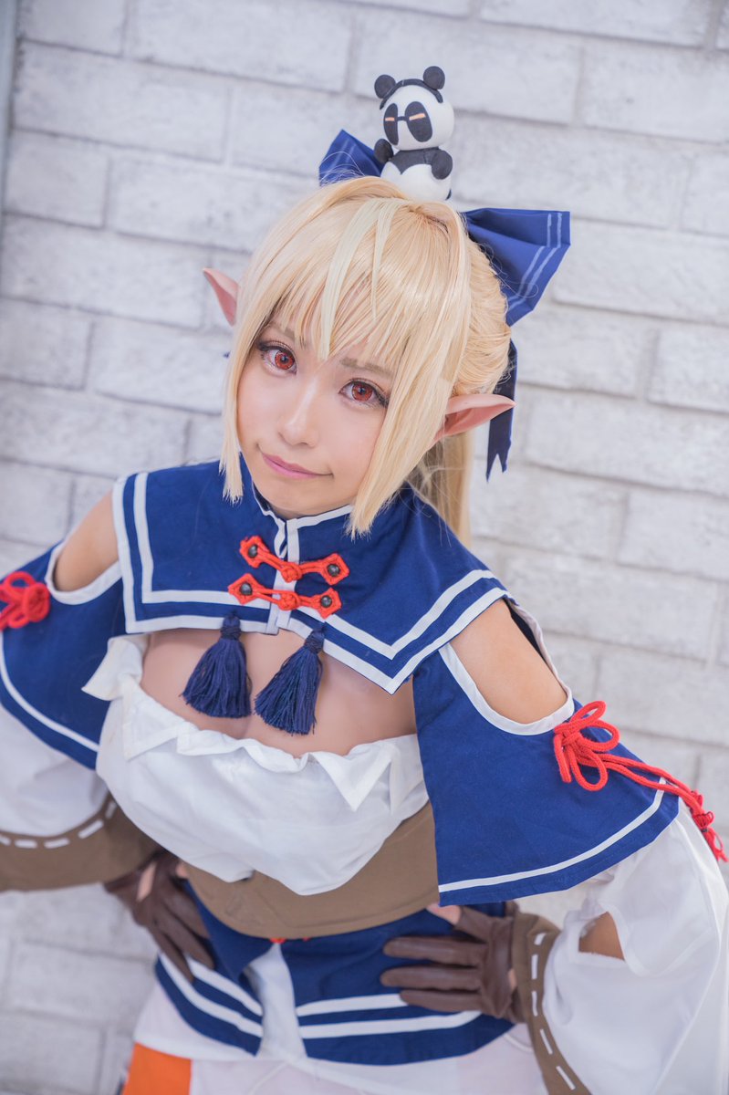 コスプレ》 🔥ホロライブ 不知火フレア🔥 こんぬい〜！ photo