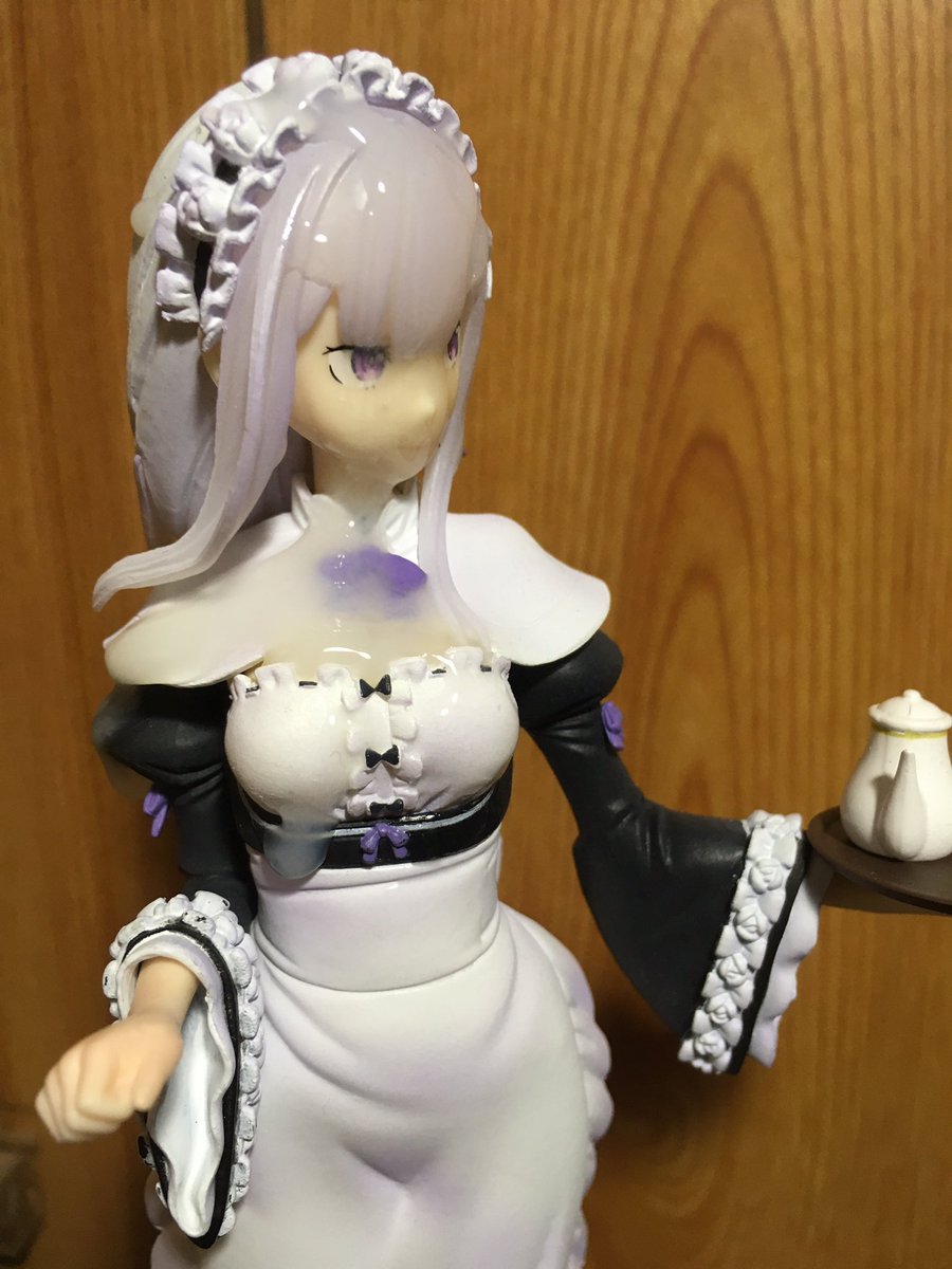 MDO00633311's tweet photo. 久々の投稿、一番くじのエミリア
#フィギュアぶっかけ https://t.co/OzP6dmqSrn