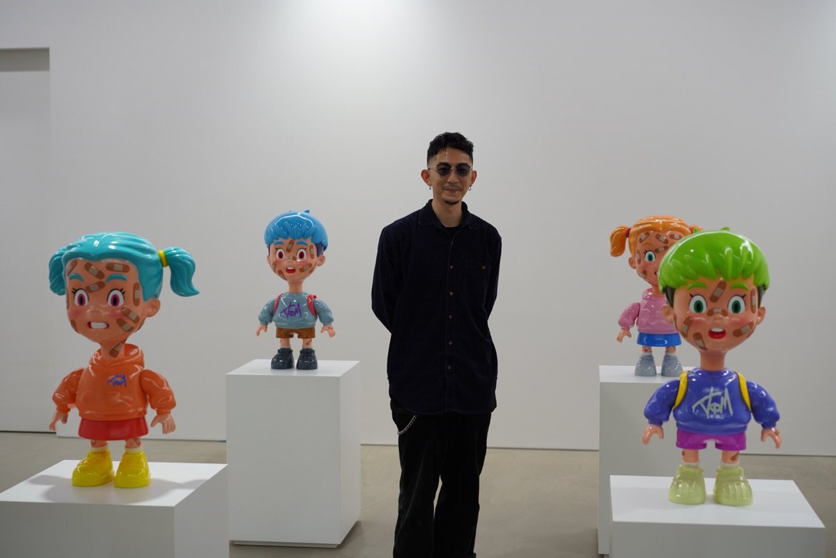 彫刻家TkoMことコムロタカヒロさんのプレビューを仲間を引き連れて訪問