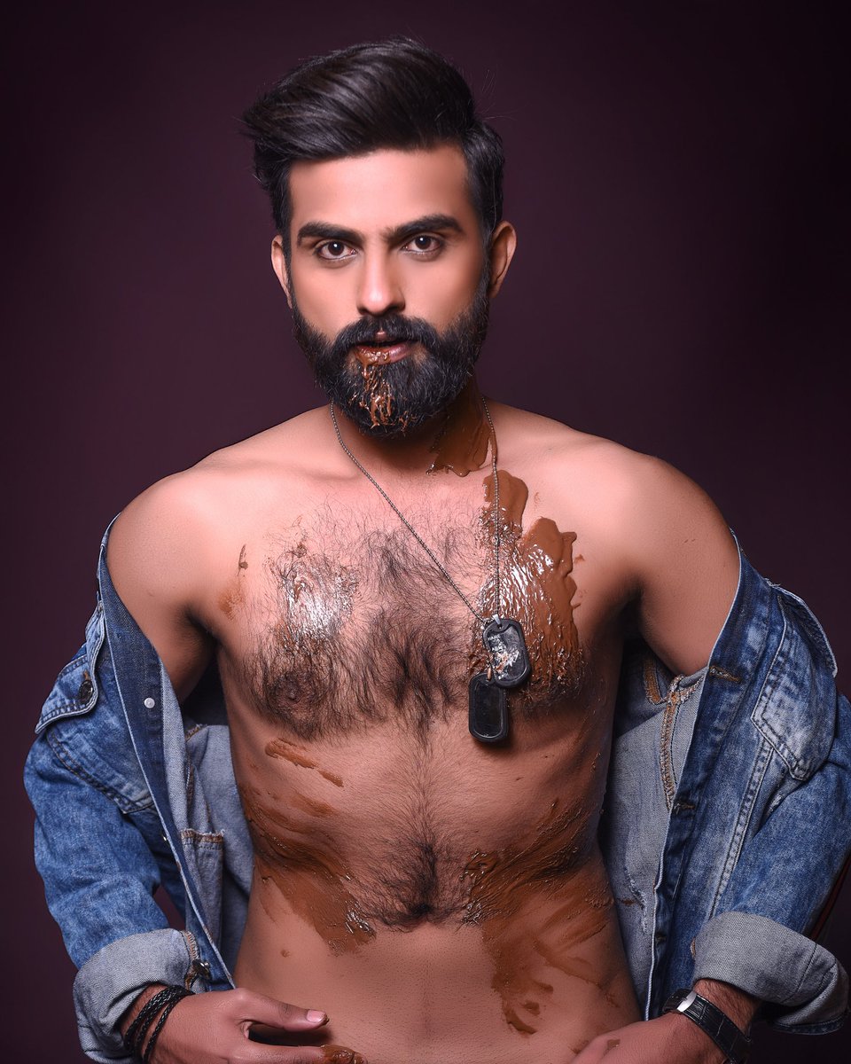 ali5official's tweet photo. Never be afraid to be sexy! 
#chaudhryaliabbas
#fashionmodel
#hotmodelsuniverse
#handsomehunk
#boldshoot❤✔
#seminude
#sexy
#pakimodel 
#menswear
#fashionformen
#mensfashion
#chocolateboy
#instamodel
#boldphotography
#instafamous
#menstyle
#beard https://t.co/RbgpTRuOWx