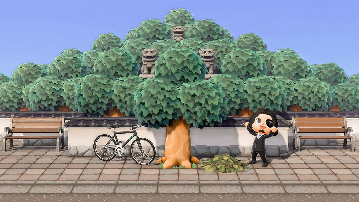 Thorin_ACNH's tweet photo. Giant tree over the year🍃🍂🌨🌸

#AnimalCrossing https://t.co/PQNvDMTloR