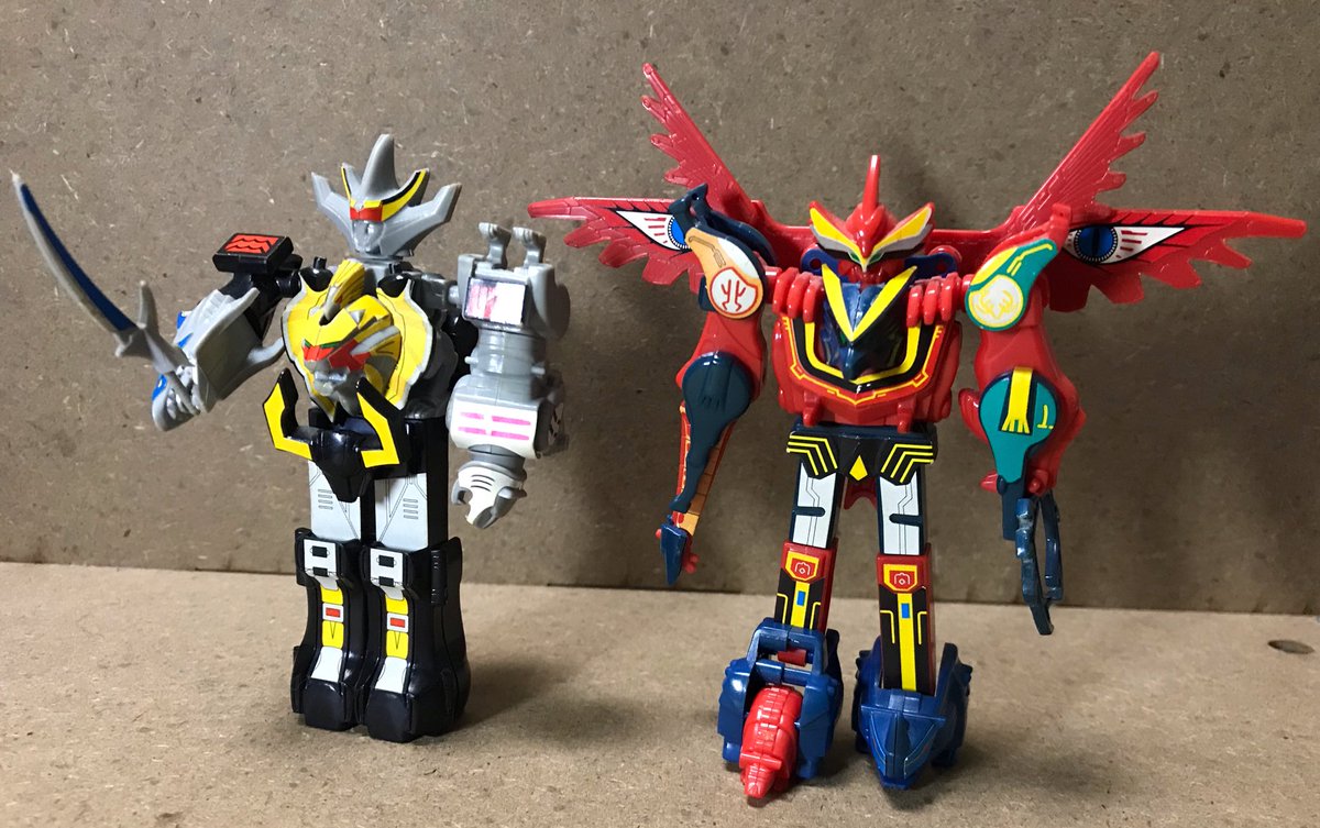 森永チョコスナック版ガオキングとガオイカロス 一部差し替え、簡略化