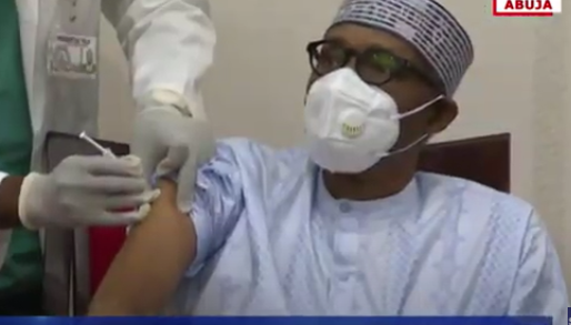 Naija_PR's tweet photo. #Breaking: President Buhari receives COVID-19 vaccine in Aso Villa https://t.co/P9R77SD1I4