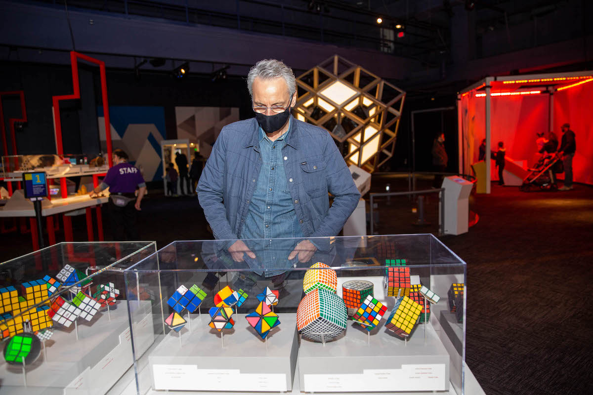 After the #RubiksCube was invented, people started making larger versions. First, four pieces in a row. Then five. Then 17! 🤯

Get inspired by the different shapes, sizes, and interpretations of the famous puzzle in our #BeyondRubiksCube exhibition. LSC.org/rubikscube