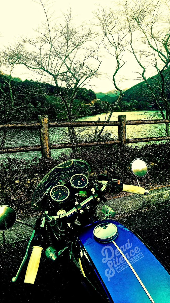 KRoughly's tweet photo. #DeadSilenceMotorcycleClub
@DeadSilenceMC 

              【部活】
        【今週の成果】

①sunrise sunset 
②『驛』
③山頂の湖畔
④南無阿弥陀仏 https://t.co/IpUETeCuFQ