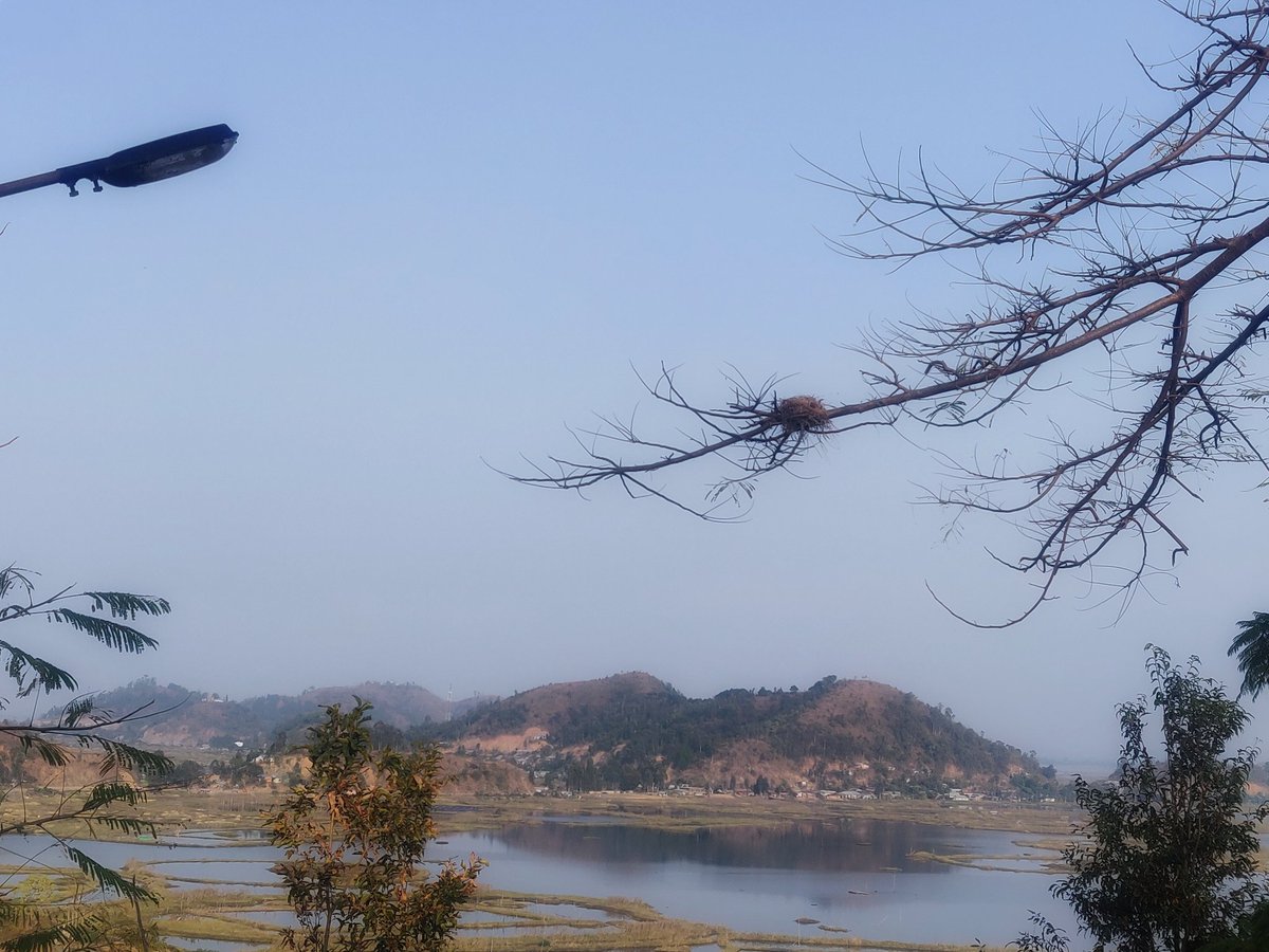 chanyo's tweet photo. Because a month back, even the popular Loktak Lake sky view couldn't lift up anyone's mood with that dull smog https://t.co/9ynBgDlMcq