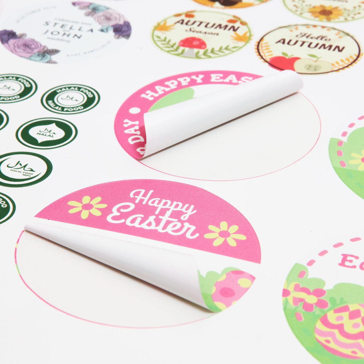bisempurna46's tweet image. Sticker vinyl a/pilihan tepat utk #SobatBintang yg ingin mencetak sticker dgn hrg yg terjangkau, kualitas bagus, &amp;amp; awet. Selain itu, km jg bs menambahkan finishing TUF, utk membuat sticker terlihat semakin mewah.

#Sticker #CetakSticker #StickerMurah #OnlinePrint #StickerVinyl