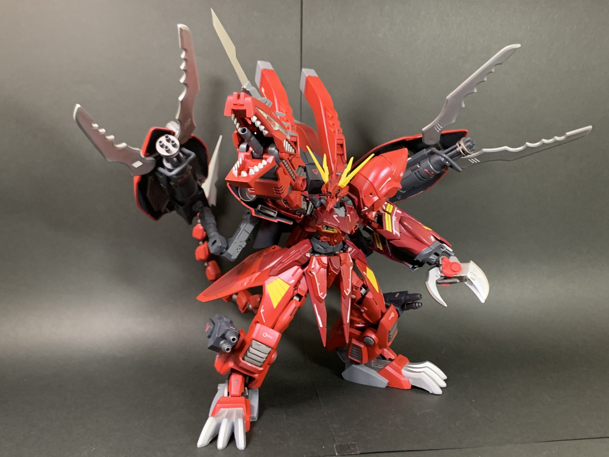ダルクス ウェアビルドの新作公開中 Ispwc21 参加作品 魔装竜との契約者 テスタメントガンダム ジェノサイドブレイカー 金属生命体が住む星より隕石と共に飛来したコアを地球連合軍が回収 培養し Rgx 00テスタメントに組み込んだ という設定です 主