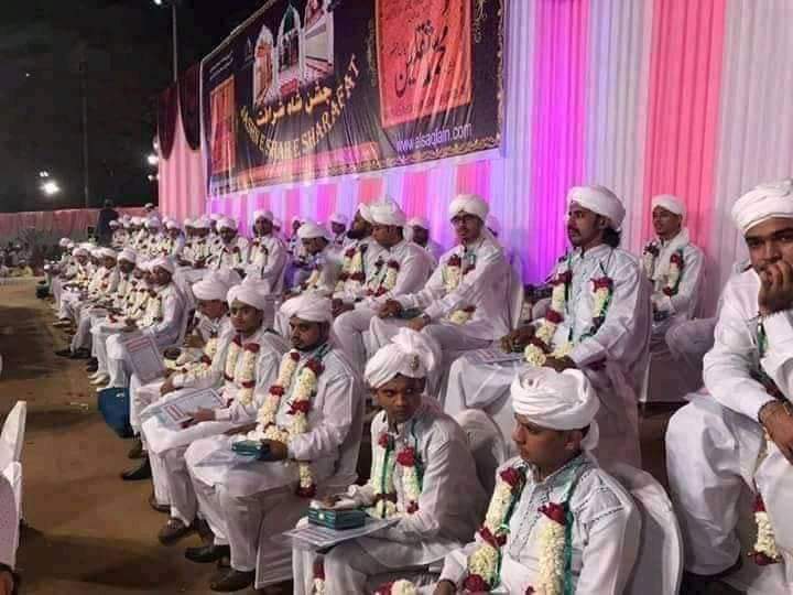 shaukatnishat's tweet photo. ख���बसूरत मंजर
अलहम्दुलिल्लाह पीरो मुर्शीद हज़रत शाह #सकलैन मियां हुज़ूर की सरपरस्ती में मुंबई (महाराष्ट्र) के 69 जोड़ो का निकाह मुकम्मल हुआ। @RahulGandhi @priyankagandhi @ghulamnazad @salman7khurshid @Ahmad_Shakeel @farhat_shakeel @ShakeelkhanINC @itariqanwar @INCIndia @IYC https://t.co/cxdlbaNc8W