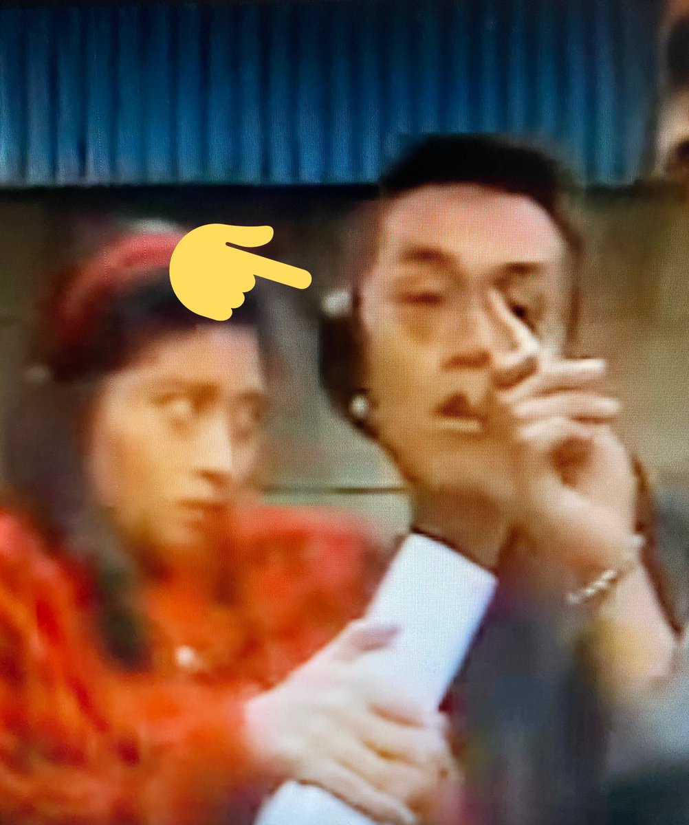 ラオホ なんだかお馬さんの画像がよく流れてくるけど若い頃長渕剛に耳ちょん切られた寺島進思い出しちゃうんだよな ドラマの中でね