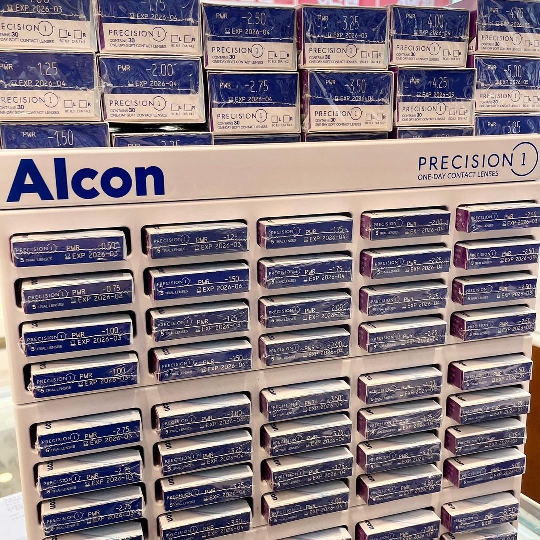 maknae_cloud's tweet photo. 2021.03.06 lookstore_namsan
"Alcon's new product #Precision1 is in stock.
Total1 is Kang Sora's Lens.
Precision1 is #KimYouJung's lens.
Launching event (pre-order until March 10)"
https://t.co/IlcxybAi2u
#KimYooJung #김유정
The ads is coming soon right 😍 https://t.co/HthD0nMnnt