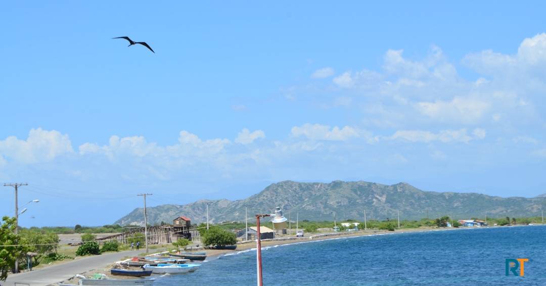 RTmagazinedo's tweet photo. Los Límites de Peravia  son al norte se encuentra la provincia San José de Ocoa, al este la provincia San Cristóbal, al sur el Mar Caribe y al oeste la provincia de Azua.

#DescubrePeravia
#MiturenPeravia
#PasionPorRD
#AntojatedeBani https://t.co/oMcUWWLoRz