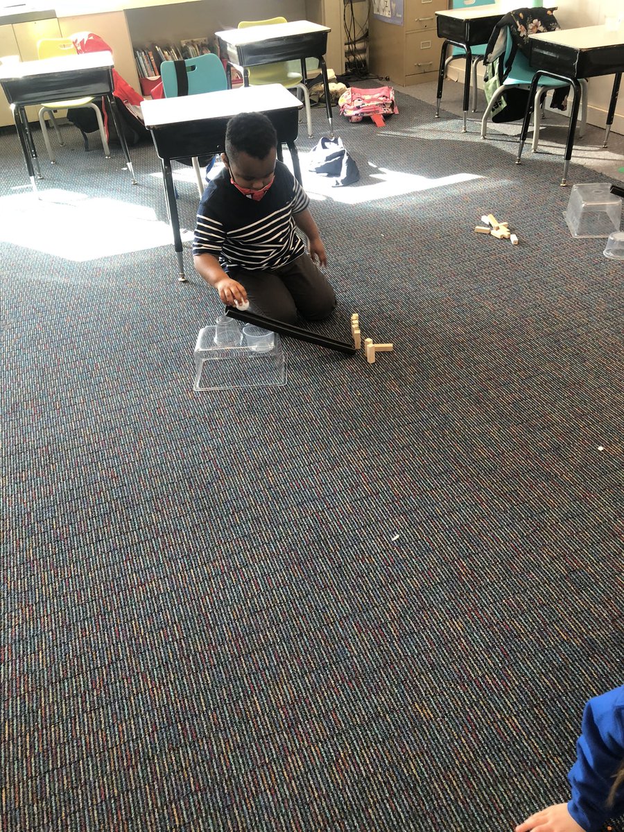 Students making ramps to cause gravity to “pull” down their ball! Then we added some roadblocks to cause a collision to happen. We love science!! #wb2020 #roosevelt2020 <a href="/WBSDHuskies/">Roosevelt</a>