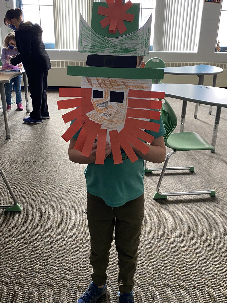 PES_Library's tweet photo. How to Catch a Leprechaun by Adam Wallace. @MrsLeeKinder1 #PEStogetheras1 #inspiringsuccess https://t.co/68tbiAEWWG
