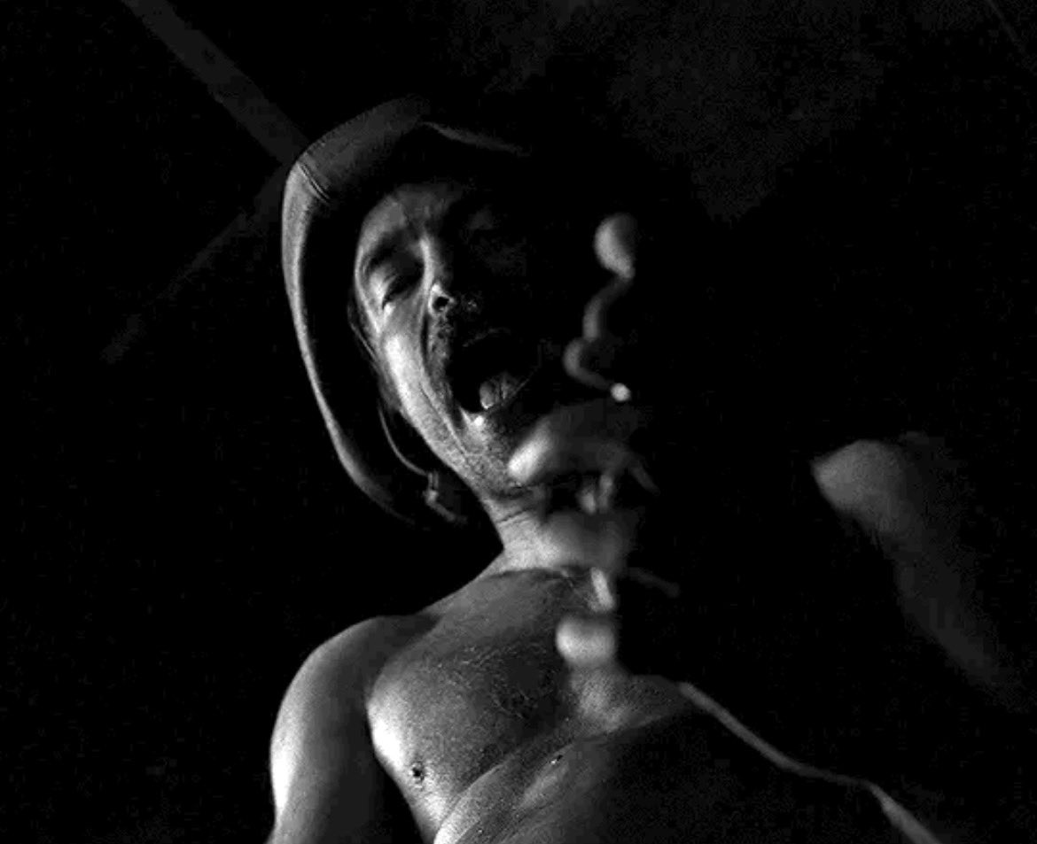 Dostingizning singlisi bilan rus pornosini onlayn tomosha qiling