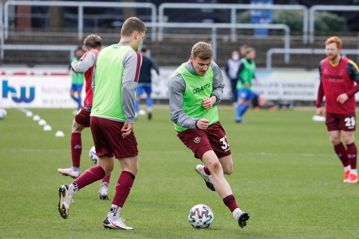 DynamoDresden's tweet image. Gleich geht's los. Forza Dynamo!✊ #SVMSGD #sgd1953