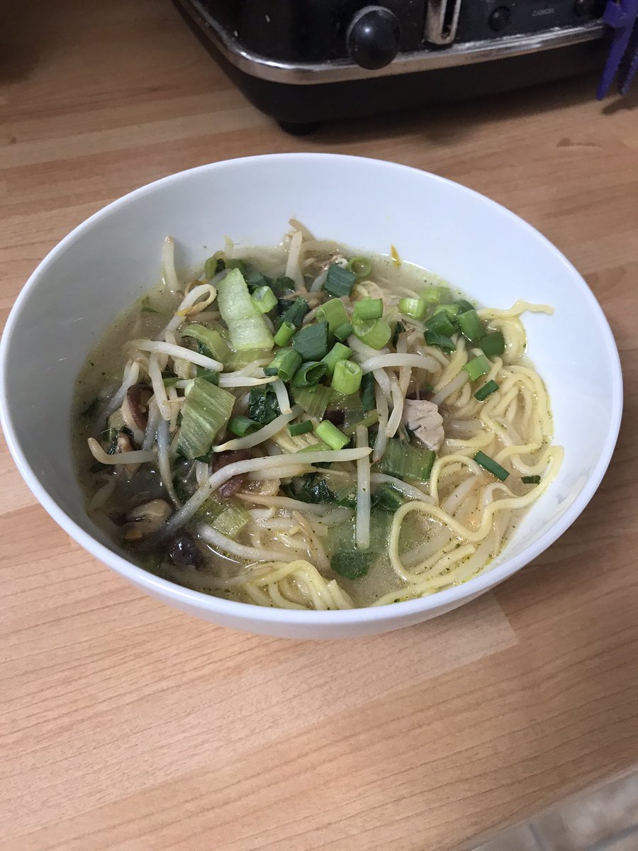 Vegetable ramen for lunch - yum