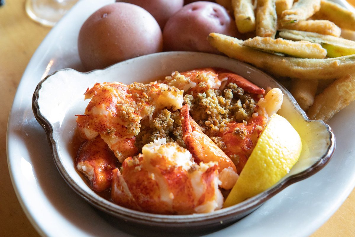 LJFishTale's tweet image. A SEA-licious way to enjoy Lobster. Broiled Lobster Casserole! Picked out lobster tail and claw meat. The perfect lazy man's lobster. Finished with our own seasoned Ritz Cracker crumb topping. ljfishtale.com/items/broiled-…