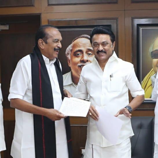 D Suresh Kumar on X: "Vaiko and M K Stalin after signing a six-seat pact  for the Assembly elections. MDMK candidates will contest on the DMK symbol.  https://t.co/TA1W6Xi9o2" / X