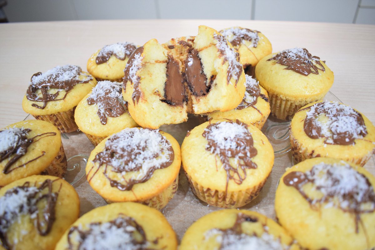 MUFFIN AL COCCO E NUTELLA DAL CUORE MORBIDO youtu.be/ITpnoJcTcPk
#monoporzioni #dolciitaliani #piccolapasticceria #bakeoffitalia #dolcitentazioni #ciambella #cioccolatobianco #pasticceria #pasticceriaartigianale #dolcichepassione