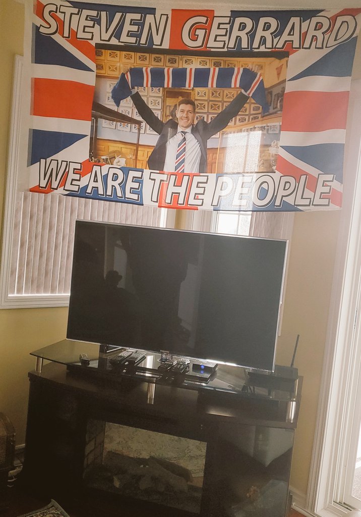 vafsearle's tweet photo. READY! #rangersfamily #rangersloyal #rangersfamily #steviegloyal where are your flags ? #rangersflags https://t.co/jjPyVGSVfJ