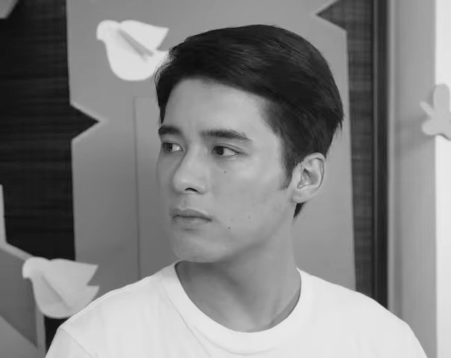 misskobe0824's tweet image. That SANA... 😭😭😭😭😭😭

youtu.be/PL0jxOFRNqY

#HelloStrangerTheSeries
#HelloStrangerEP7