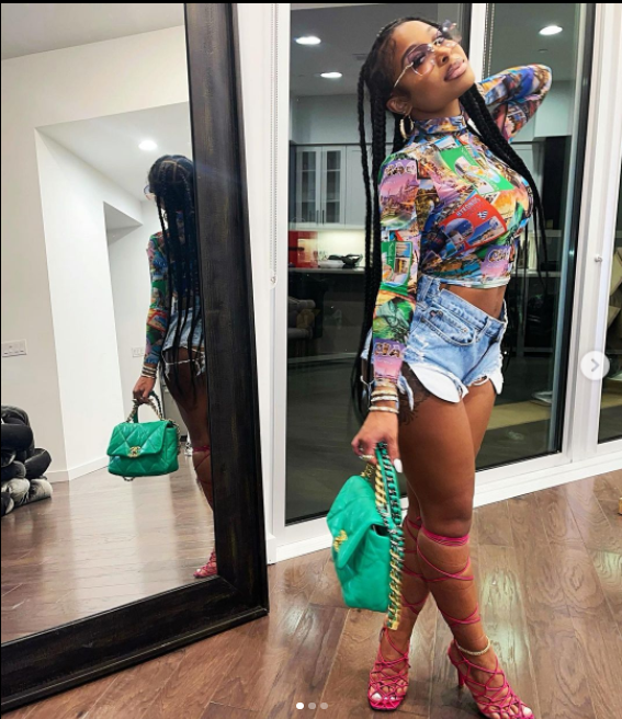 Jaydacheaves2's tweet photo. Niggas tryna keep up.. shit is not a contest 🥱 https://t.co/cPkgfDlTNb