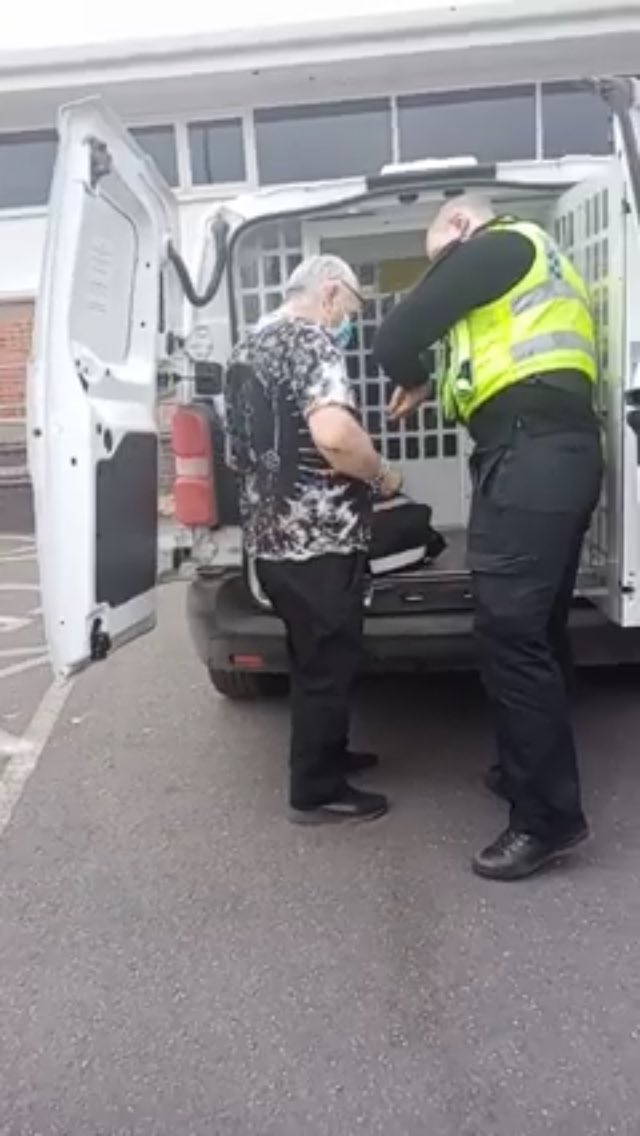 thebear82604951's tweet image. BUSTED #PAPAPOWER #BUSTEDBACON #PROPERNONCE