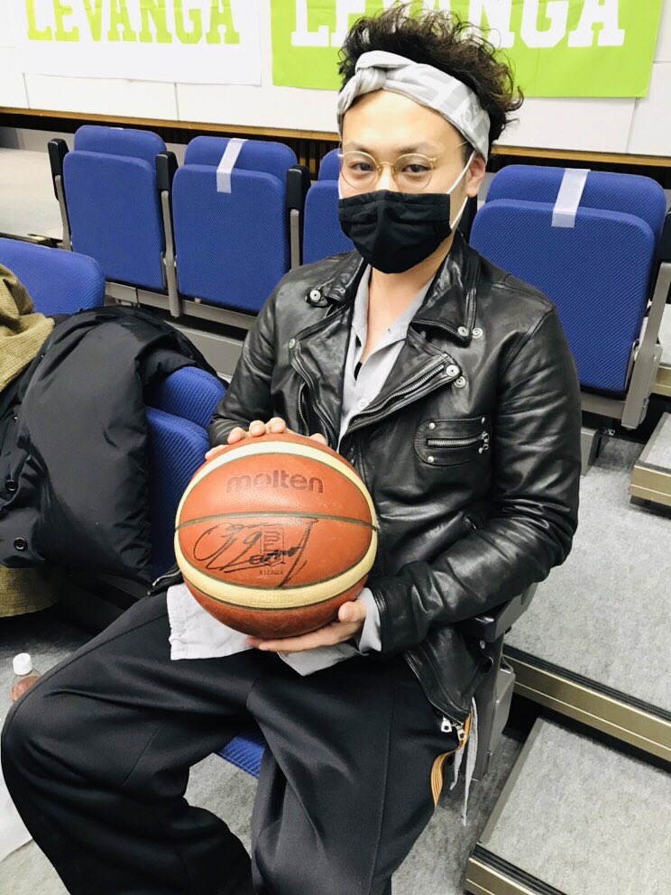 HOWIE & SON バスケットボール レザージャケット 23 HOWIE & SON バスケットボール レザージャケット 23 HOWIE & SON