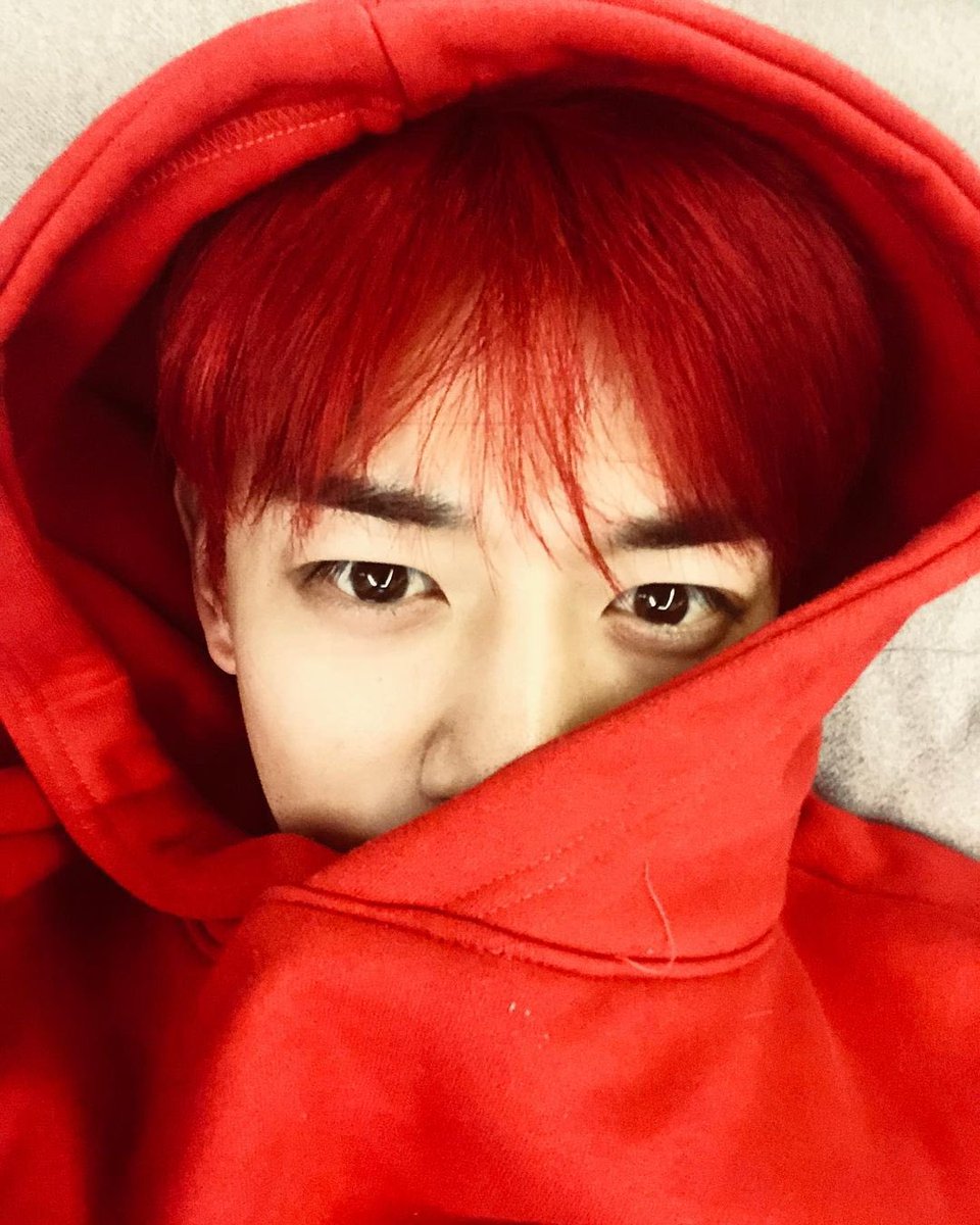 cmhnim's tweet photo. @szinz7 update red hair red hoodie. Thanks. 
https://t.co/fdhuygSxoo