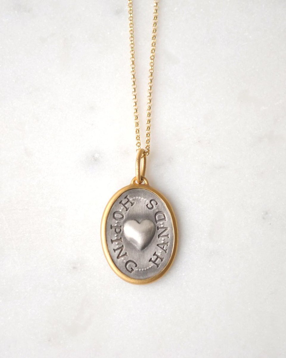 Hoping Hands 💜🤞🏼 ⁠⁠
⁠⁠
To mark Women's Month and International Women’s Day #IWD, we have launched Helping Hands—a collection of pendants that will donate £35 from each sale, to the #WomenSupportingWomen initiative, run by @PrincesTrust  Shop now: bit.ly/2PrfNLB