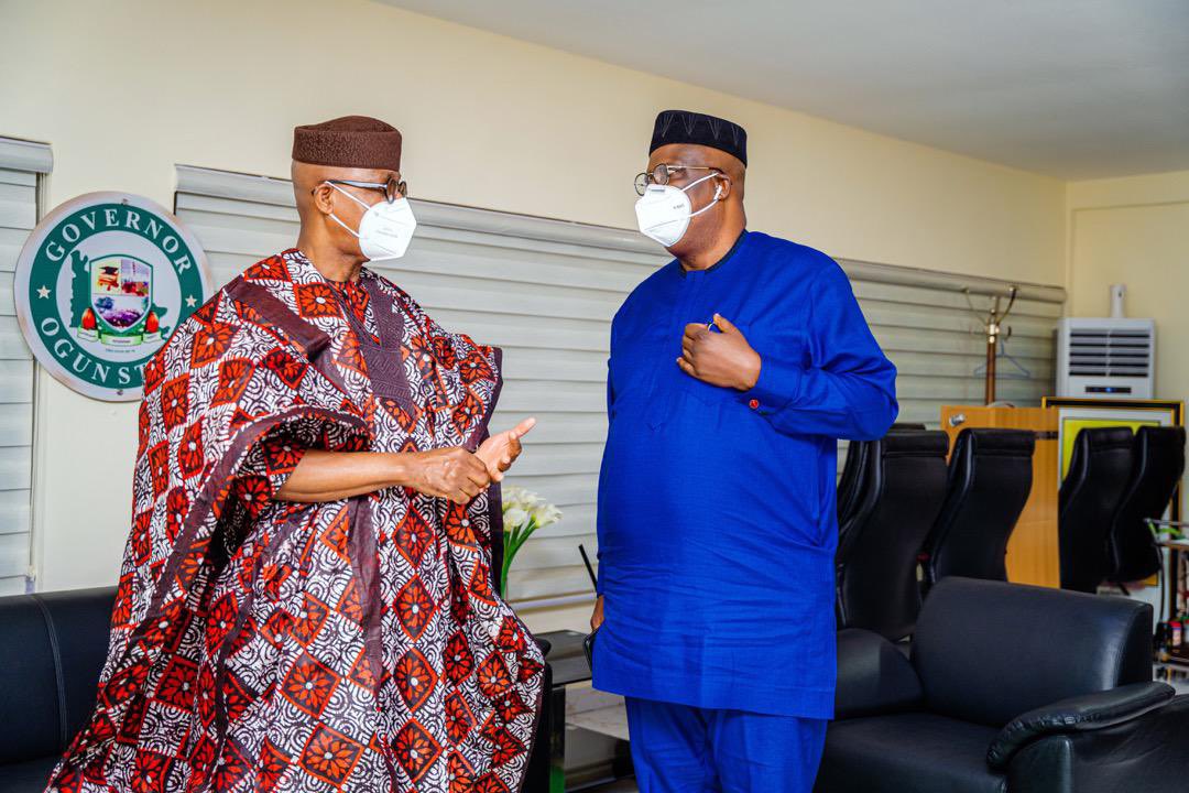 Was also informed that an online platform has been built for manufacturers of adire by the government to transact their businesses. With that you can order your choice of adire online and it will be delivered  anywhere in the world. What a creative way to assist local enterprise.