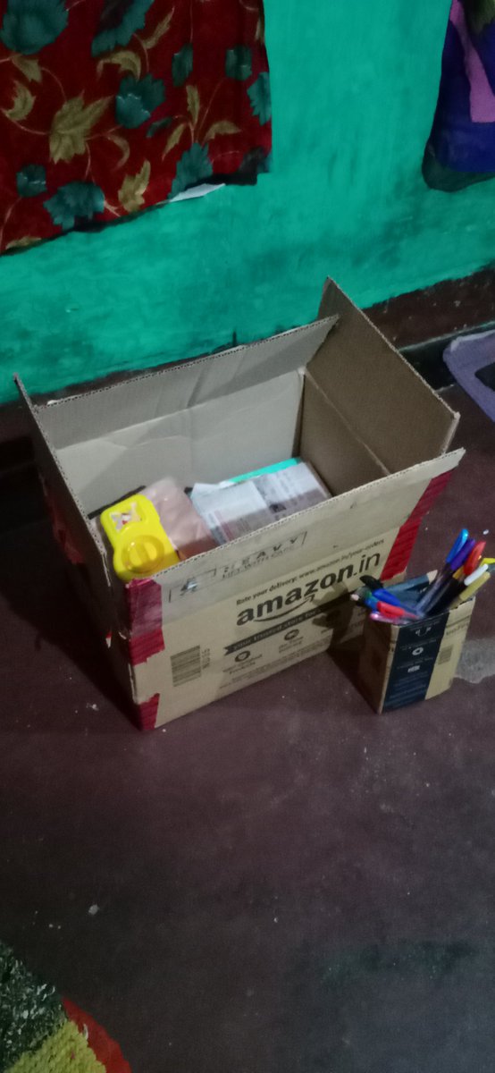 RaviKum75193040's tweet image. &quot;I #PledgeToReuse♻️ Amazon Boxes to store Study materials of my child, it&apos;s best use to store old books in one place.&quot;

@amazonIN