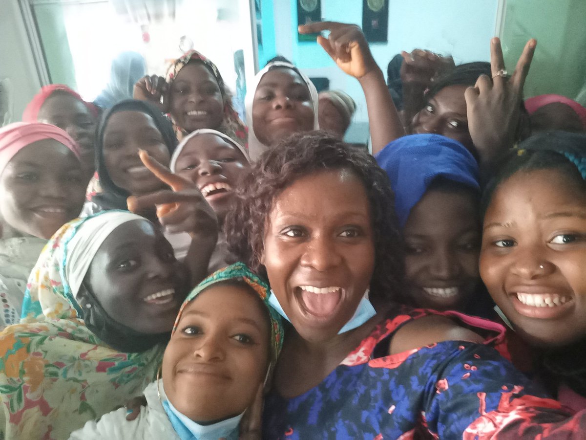 Jennyokoliko's tweet photo. These girls will be the volunteers of #marchagainsthunger 2021
So not only will we be supporting families with food, We will be introducing our girls to what it means to serve even when it seems you have nothing.
Pls give:
0075932182
Girls Should Thrive
Sterling bank.
Thanks https://t.co/NirWyon7gp