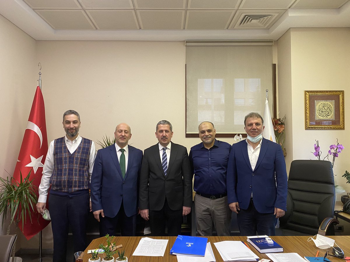 Eskimeyen dostlarımızın ziyareti bizlere güç verdi. 
2023 hedefimiz !.
Kuruluşundan bugüne davamıza emek veren tüm kardeşlerimizle kolkola başaracağız. <a href="/mesuttah/">Mesut Tahincioglu</a> @ZIRHLI <a href="/dishekimiayhan/">Ayhan CAN</a> <a href="/nusret2334/">Nusret Sarı</a>