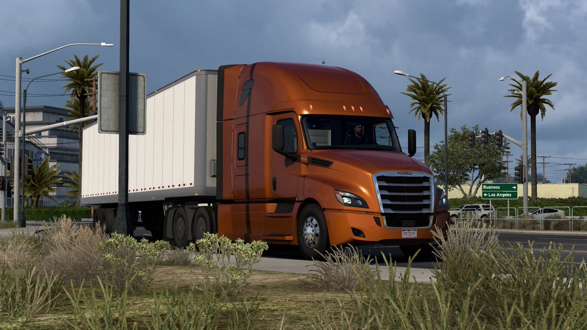 SimMatthewCA's tweet image. Country roads, take me home..

@SCSsoftware @freightliner