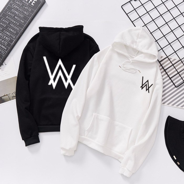 Mz_hawti's tweet image. My people come and buy what I am selling o 😍😍😍😍😍small money and you can get your seld this.... just 10k pere 😍😍😍😍😍😍 #newarrivals #hoodie