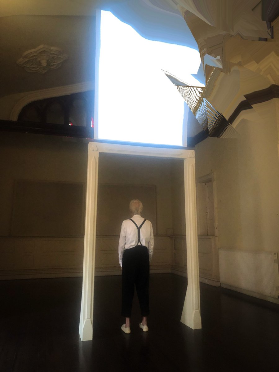GhostAgent_OG's tweet photo. The theaatre daahling!
Final performance.
Set + Graphic Design + Projection/Tech - very Beckett/Joyce for an eclectic and fairly esoteric and one-man show.
Great fun but a bit hectic with https://t.co/vSnvEBWrmm launch in the middle.
Now for the Cryptovoxels #POWAtoms buildl https://t.co/Ch303MhVYt