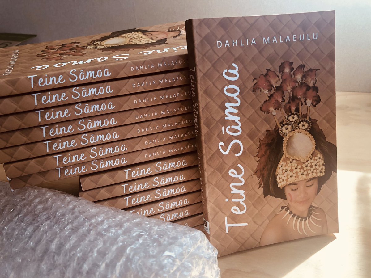 DahliaMalaeulu's tweet photo. Teine Samoa bulk book sales this month for universities across Aotearoa and so many independent book stores like Bruce Mckenzie Booksellers Ltd in Palmerston North 📕 #SeePic⬇️🙏🏽💯 ...
dream it ✨ + believe it 🌟 + do it 💥 = Milas books grind 🔥 https://t.co/R9UXcFe5zt