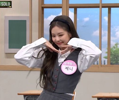 Evelyn Queenza Chrsytover tweet media