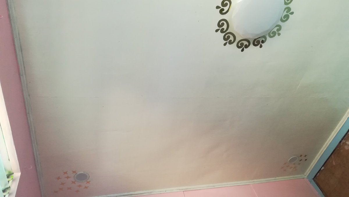 Ceiling is DONE.It takes super long to install the center light (the electrician doesn't show up  My father installed it instead) @pledis_17|  #정한 Bias|  #세븐틴