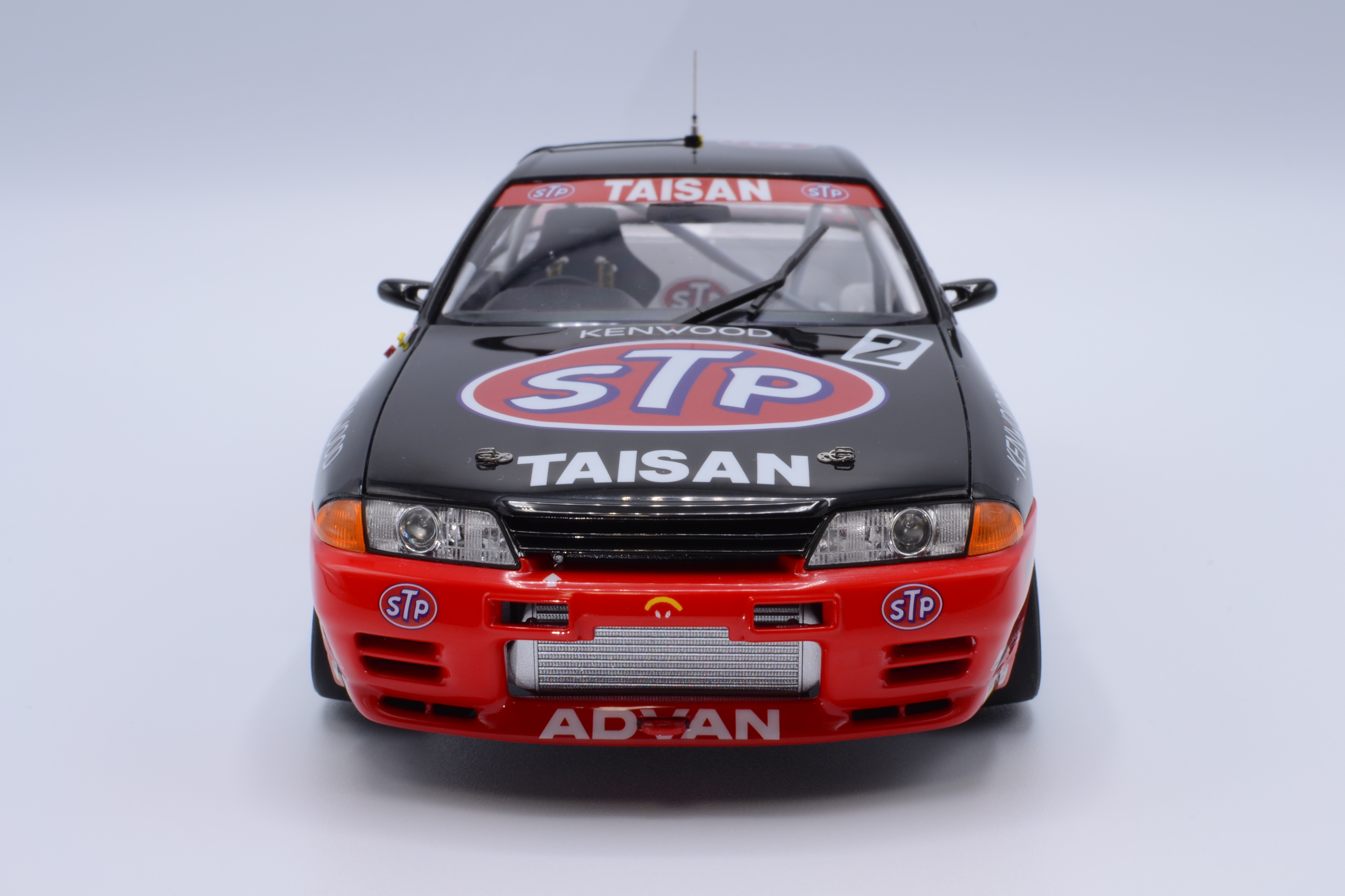 マーボー 1 24 ハセガワ Stp Taisan Gt R 完成しました 1993年の後半に似た仕様にしました 後期にしたので改修が大変でした そのまま作ればよかった とりあえず完成したのでヨシ Graandツーリングカーコンペ Graandツーリングカーコンペ完成